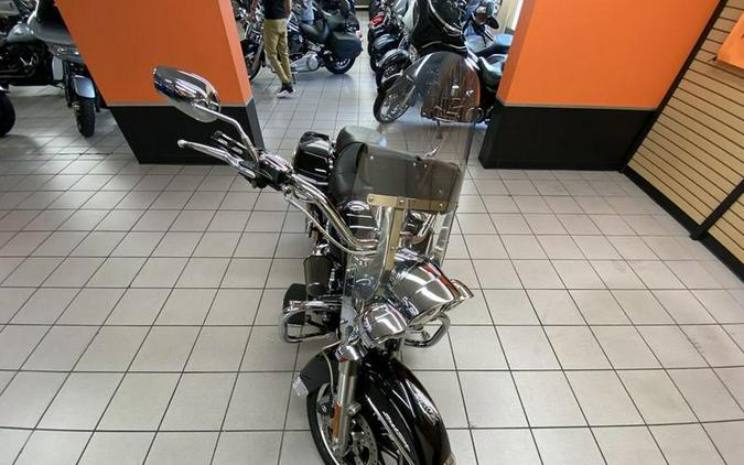 2014 Harley-Davidson® FLHR - Road King®