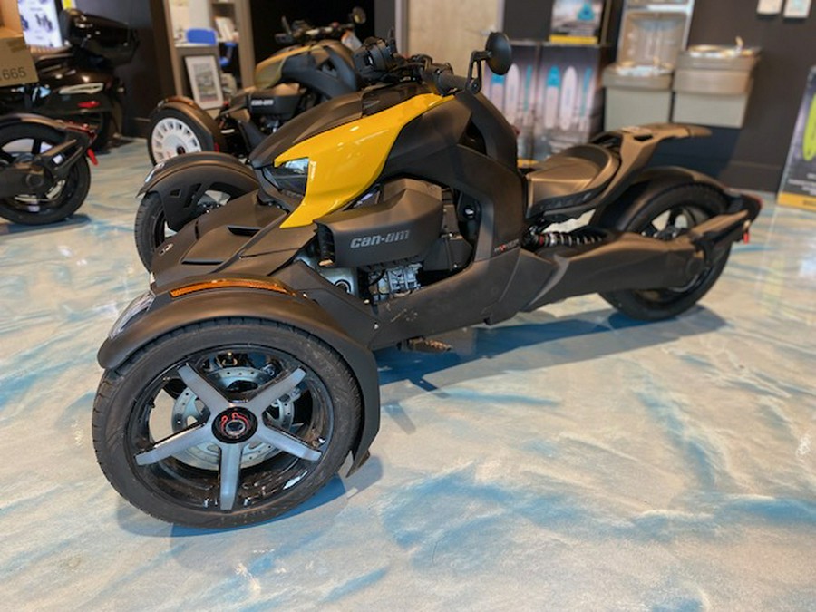 2023 Can-Am™ Ryker Sport 900 ACET