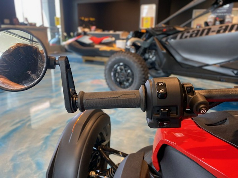 2023 Can-Am™ Ryker Sport 900 ACET