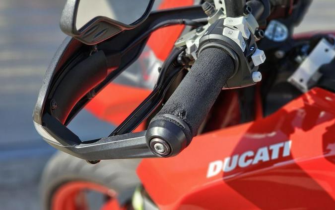 2020 Ducati HYPERMOTARD 950