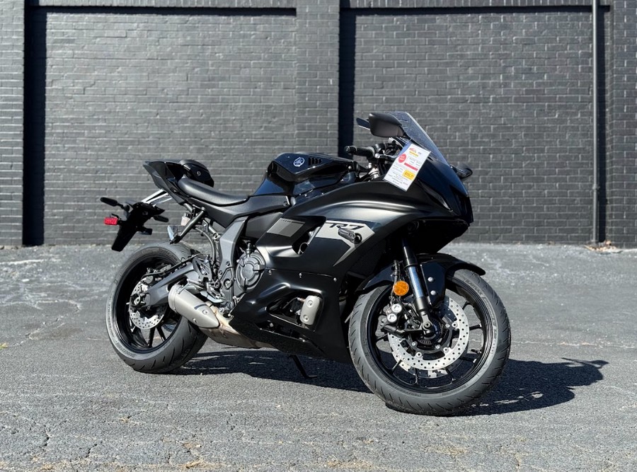 2025 Yamaha YZF-R7