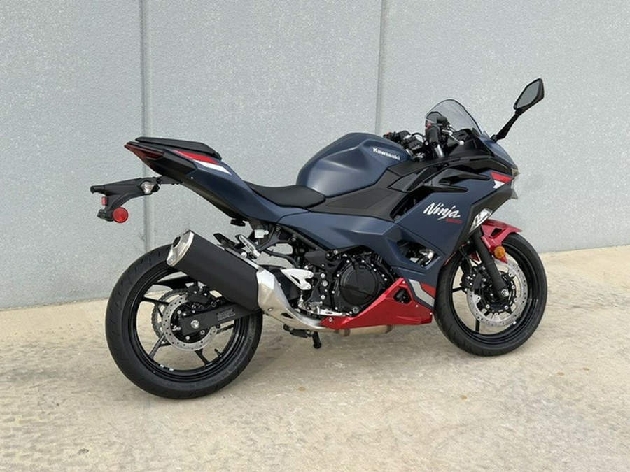 2026 Kawasaki Ninja 500 ABS Metallic Matte Twilight Blue SE ABS