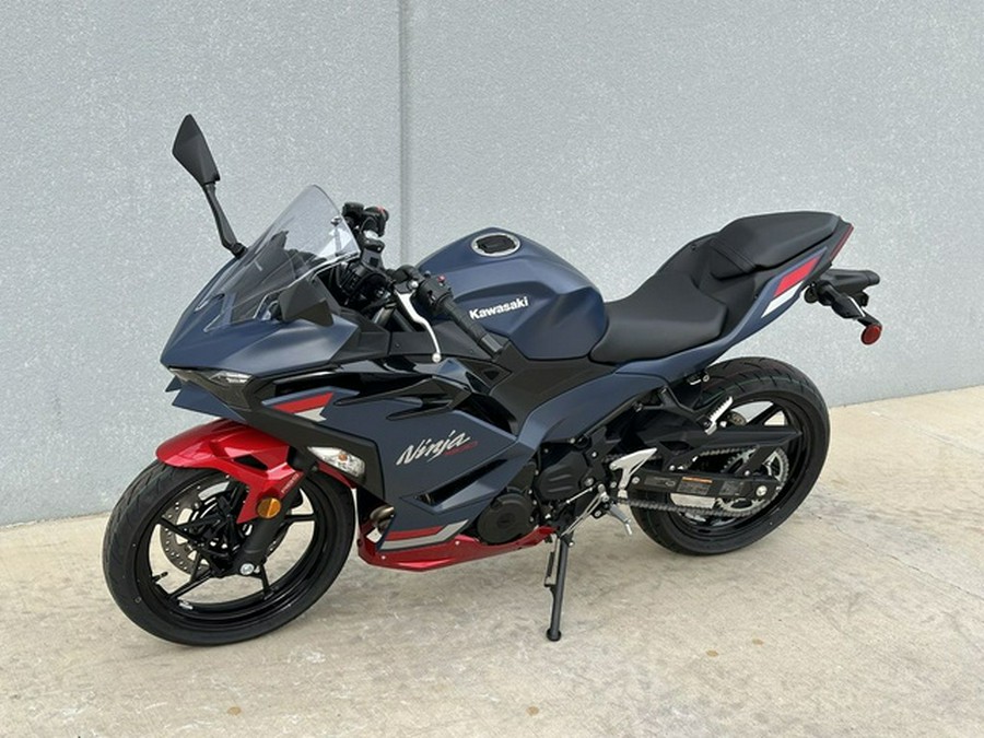 2026 Kawasaki Ninja 500 ABS Metallic Matte Twilight Blue SE ABS