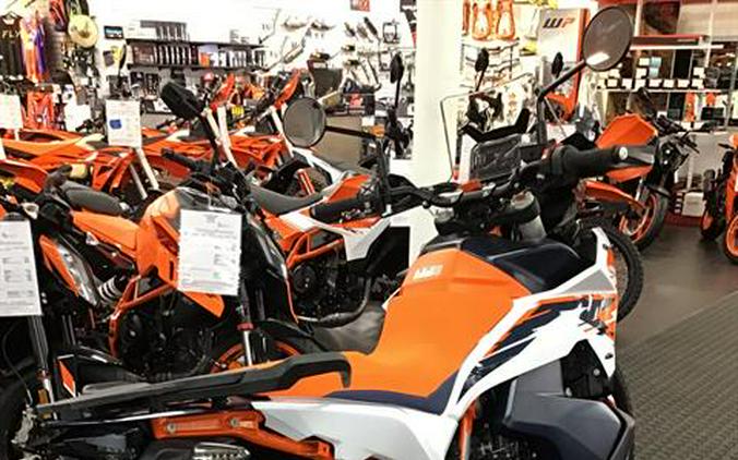 2026 KTM 890 Adventure R