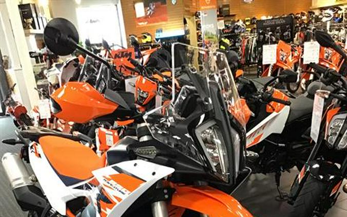 2026 KTM 890 Adventure R