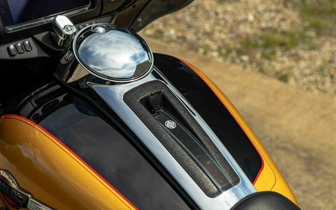 2023 FLHTCUTG - Tri Glide® Ultra - Harley-Davidson®