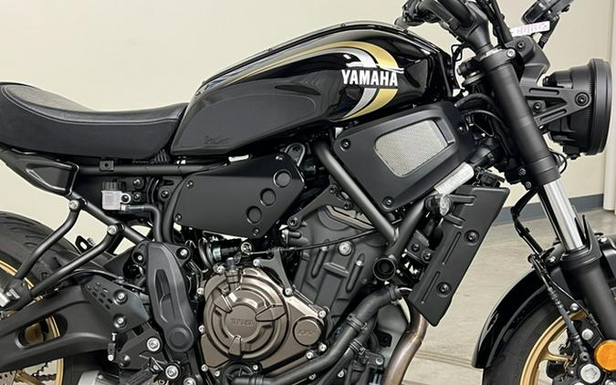 2024 Yamaha XSR700 XSR700RB 700