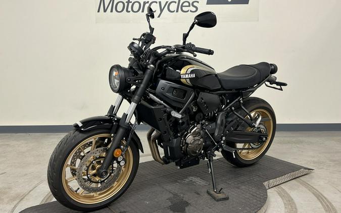 2024 Yamaha XSR700 XSR700RB 700