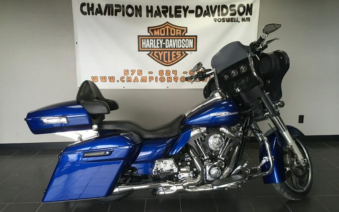 Street Glide®