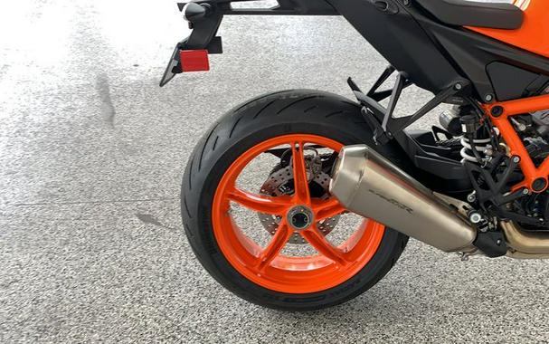 2022 KTM 1290 SUPER DUKE R EVO