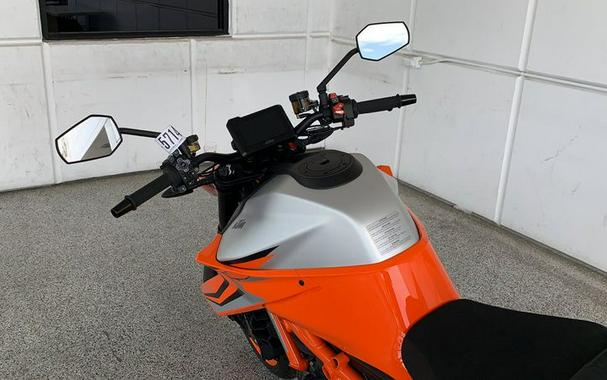 2022 KTM 1290 SUPER DUKE R EVO