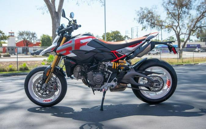 2026 Ducati HYPERMOTARD V2 SP