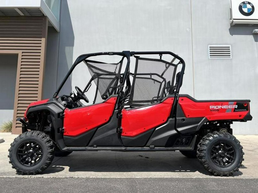 2024 Honda® Pioneer 1000-6 Deluxe Crew