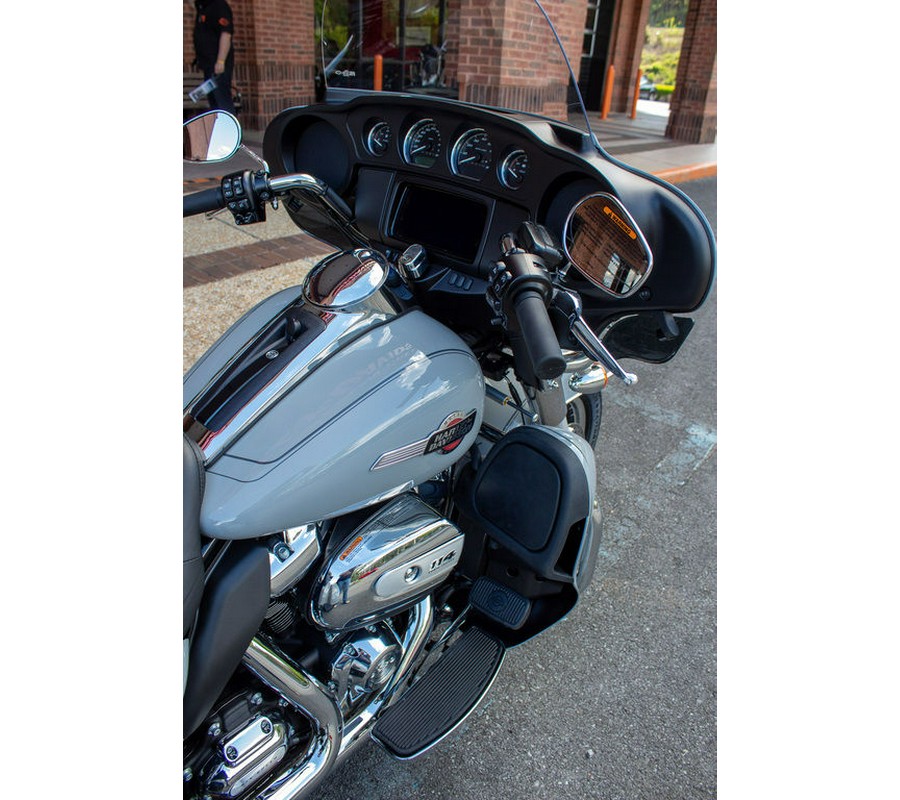 2024 Harley-Davidson® FLHTCUTG - Tri Glide® Ultra