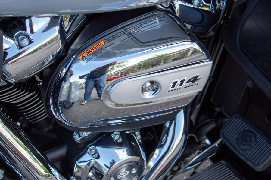 2024 Harley-Davidson® FLHTCUTG - Tri Glide® Ultra