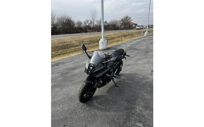 2025 Suzuki GSX-S 8R