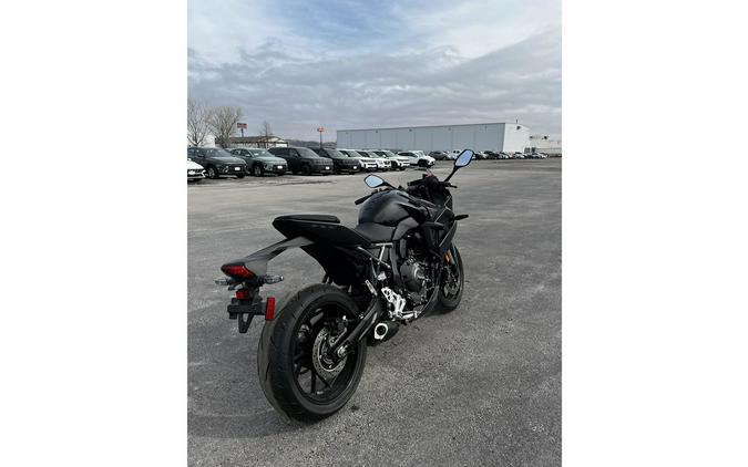 2025 Suzuki GSX-S 8R