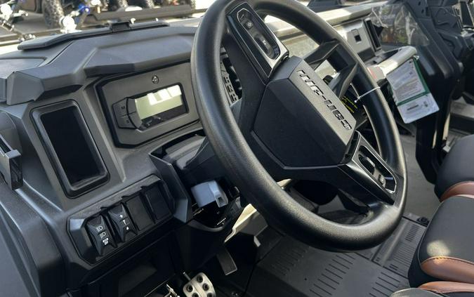 2026 Can-Am Defender MAX Lone Star HD11