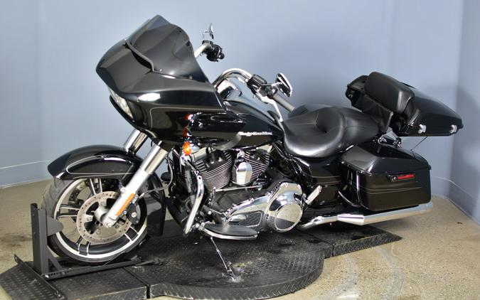 2016 Harley-Davidson Road Glide Special Vivid Black