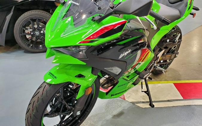 2024 Kawasaki NINJA 500 KRT EDITION SE ABS