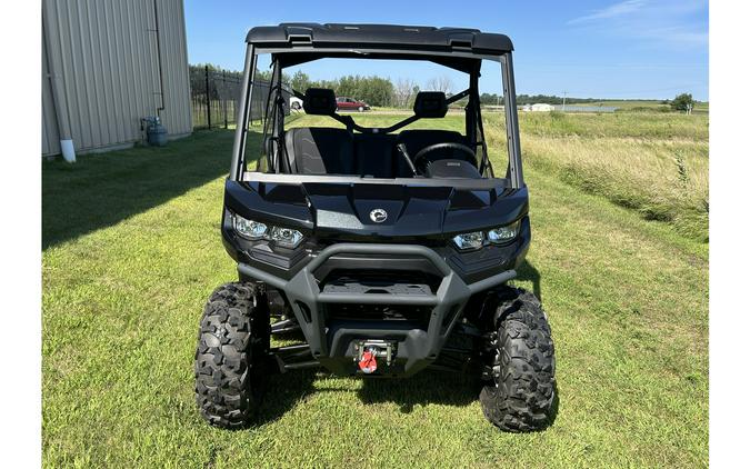 2024 Can-Am SSV DEF XT 62 HD9 BK 24 XT HD9