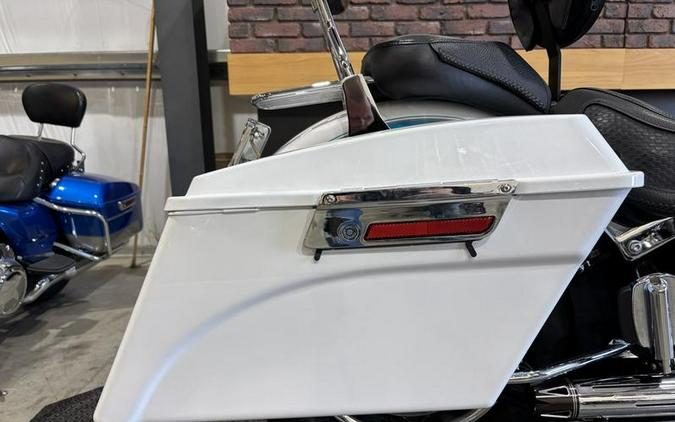 2016 Harley-Davidson® FLSTN - Softail® Deluxe