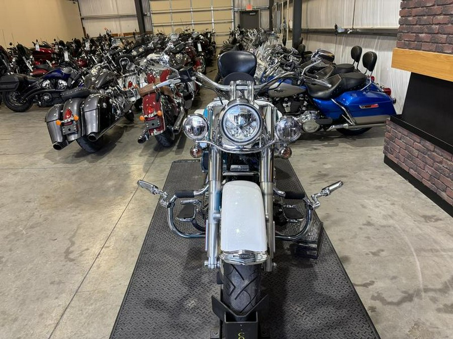 2016 Harley-Davidson® FLSTN - Softail® Deluxe