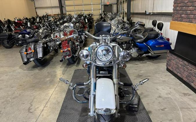 2016 Harley-Davidson® FLSTN - Softail® Deluxe