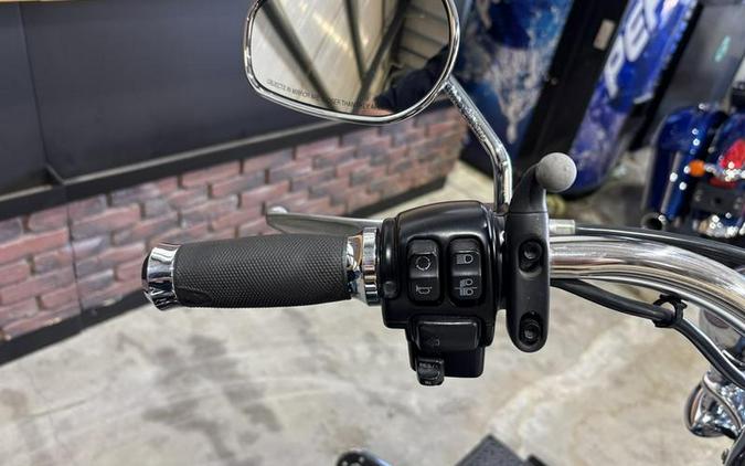 2016 Harley-Davidson® FLSTN - Softail® Deluxe