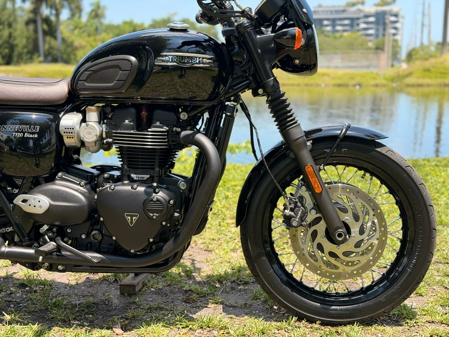 2023 Triumph Bonneville T120