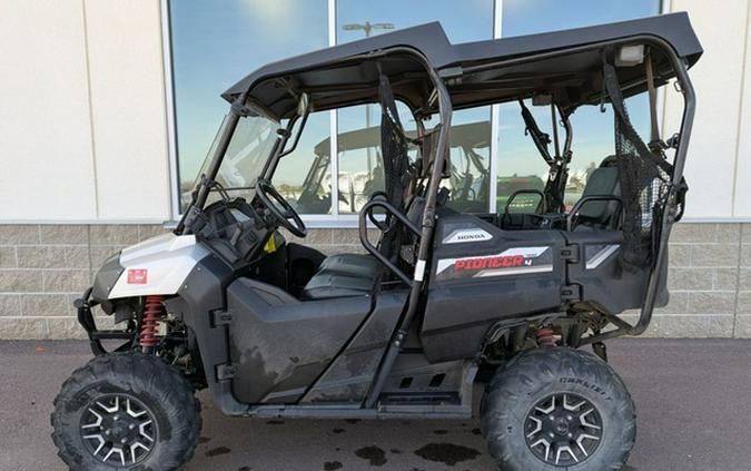 2017 Honda Pioneer 700-4 Deluxe