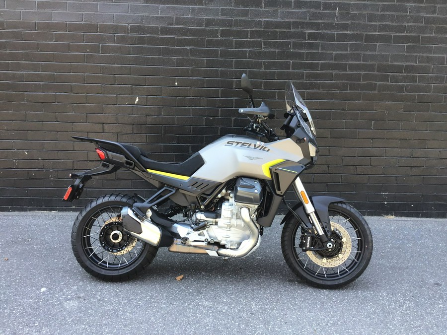2027 Moto Guzzi Stelvio