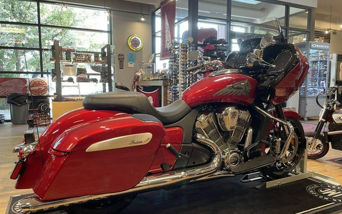 2025 Indian Challenger Limited 112 W/Powerband Audio Sunset R