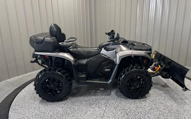 2025 Can-Am OUTLANDER 700 MAX XT DPS 4X4