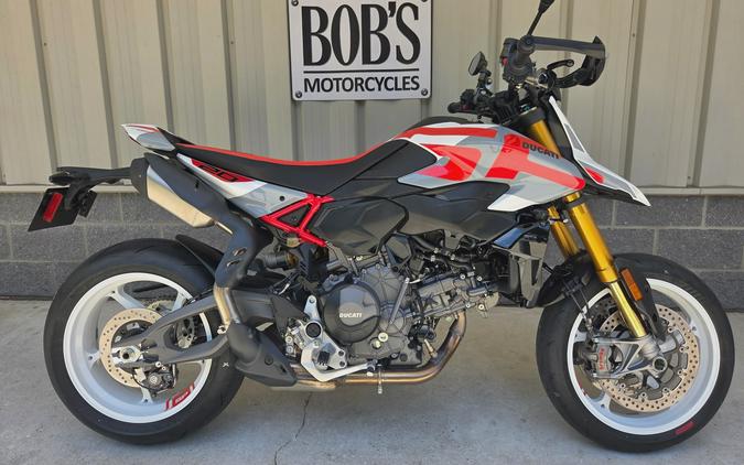 2027 DUCATI Hypermotard V2 SP