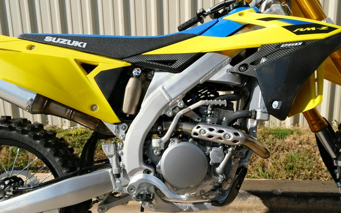 2026 SUZUKI RMZ250