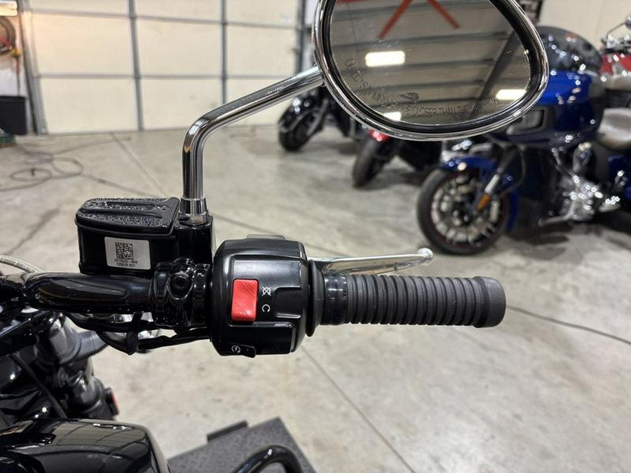 2016 Indian Motorcycle® Scout® Sixty Thunder Black