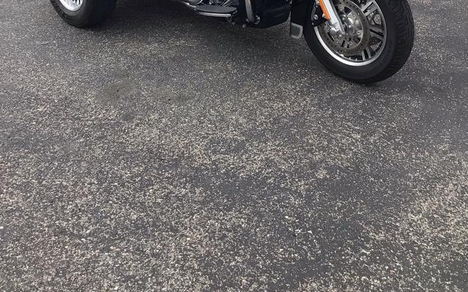 2023 HARLEY-DAVIDSON TRI GLIDE ULTRA FLHTCUTG
