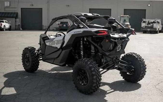 2024 Can-Am® Maverick X3 RS Turbo RR Catalyst Gray