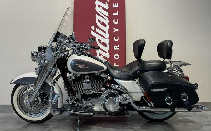 2004 Harley-Davidson® FLHRCI - Road King® Classic