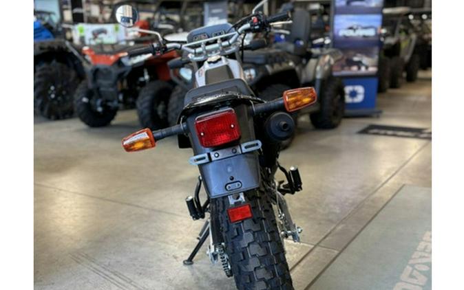 2025 Yamaha TW200