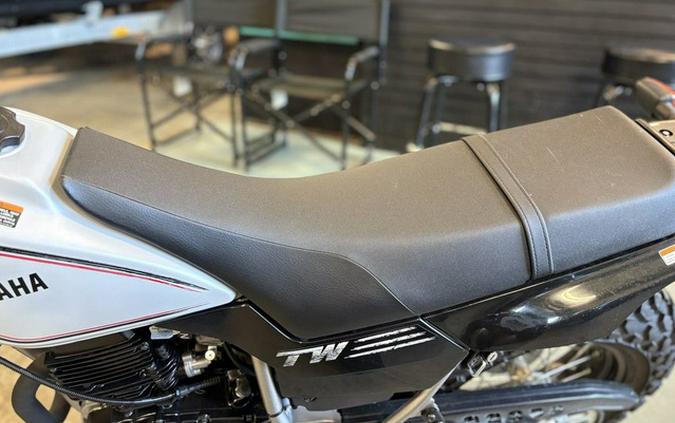 2025 Yamaha TW 200