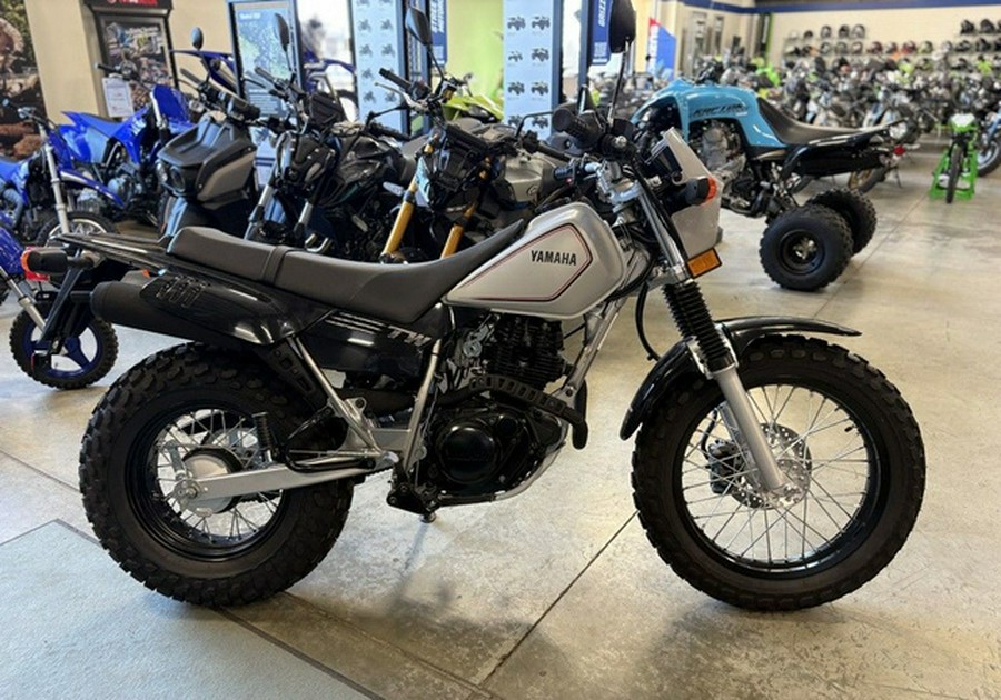 2025 Yamaha TW200
