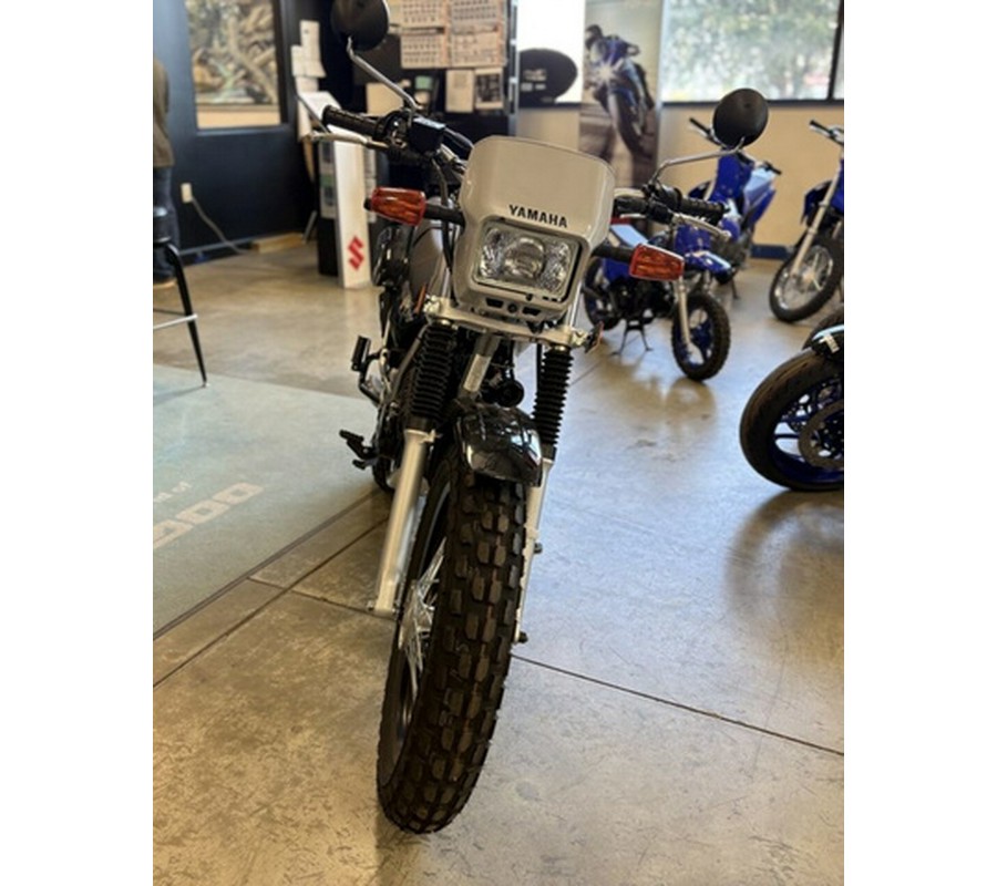 2025 Yamaha TW200