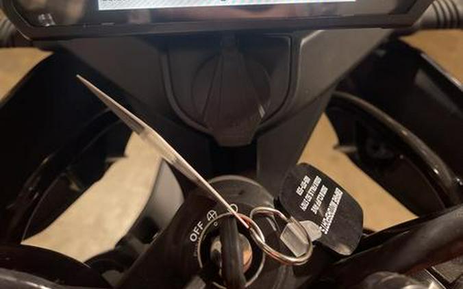 2024 KTM Adventure 390