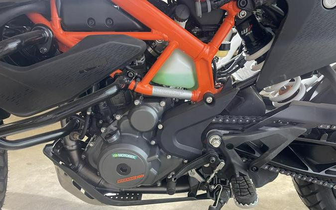 2024 KTM Adventure 390