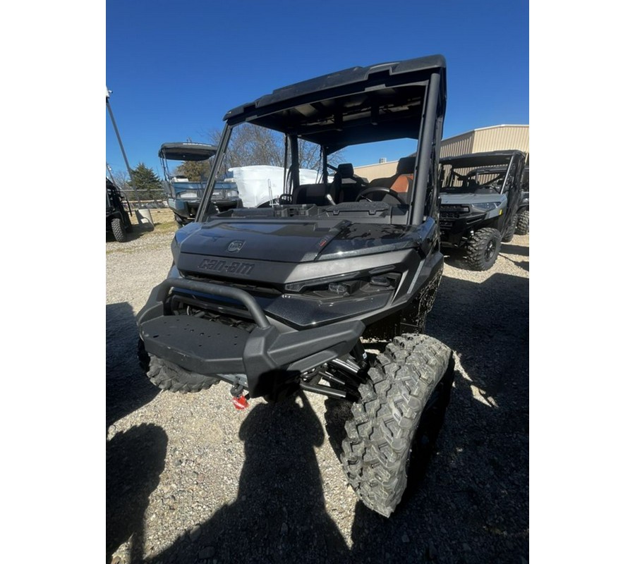 2026 Can-Am Defender MAX Lone Star HD11