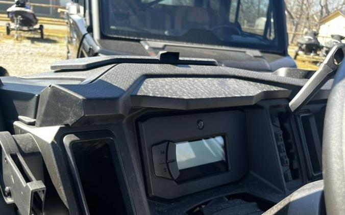 2026 Can-Am Defender MAX Lone Star HD11