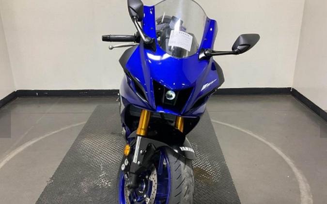 2025 Yamaha YZF-R7