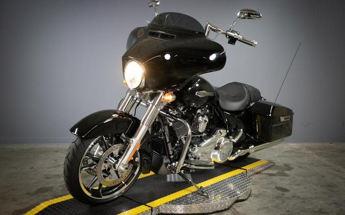 2023 Harley-Davidson Street Glide